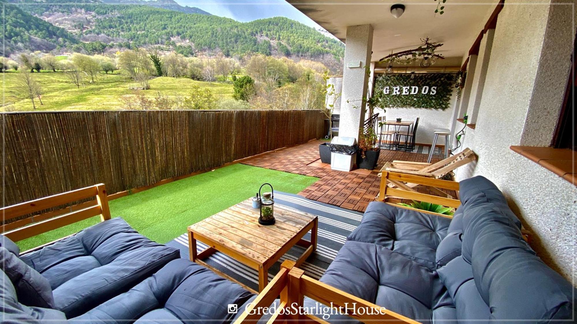 Апартаменты Gredos Starlight House Михарес Экстерьер фото